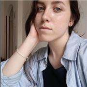 Sono una docente con esperienza anche sul sostegno. Offro lezioni private di italiano, storia, inglese o aiuto compiti, con un'occhio ancor più attento in caso di alunni DSA o DVA